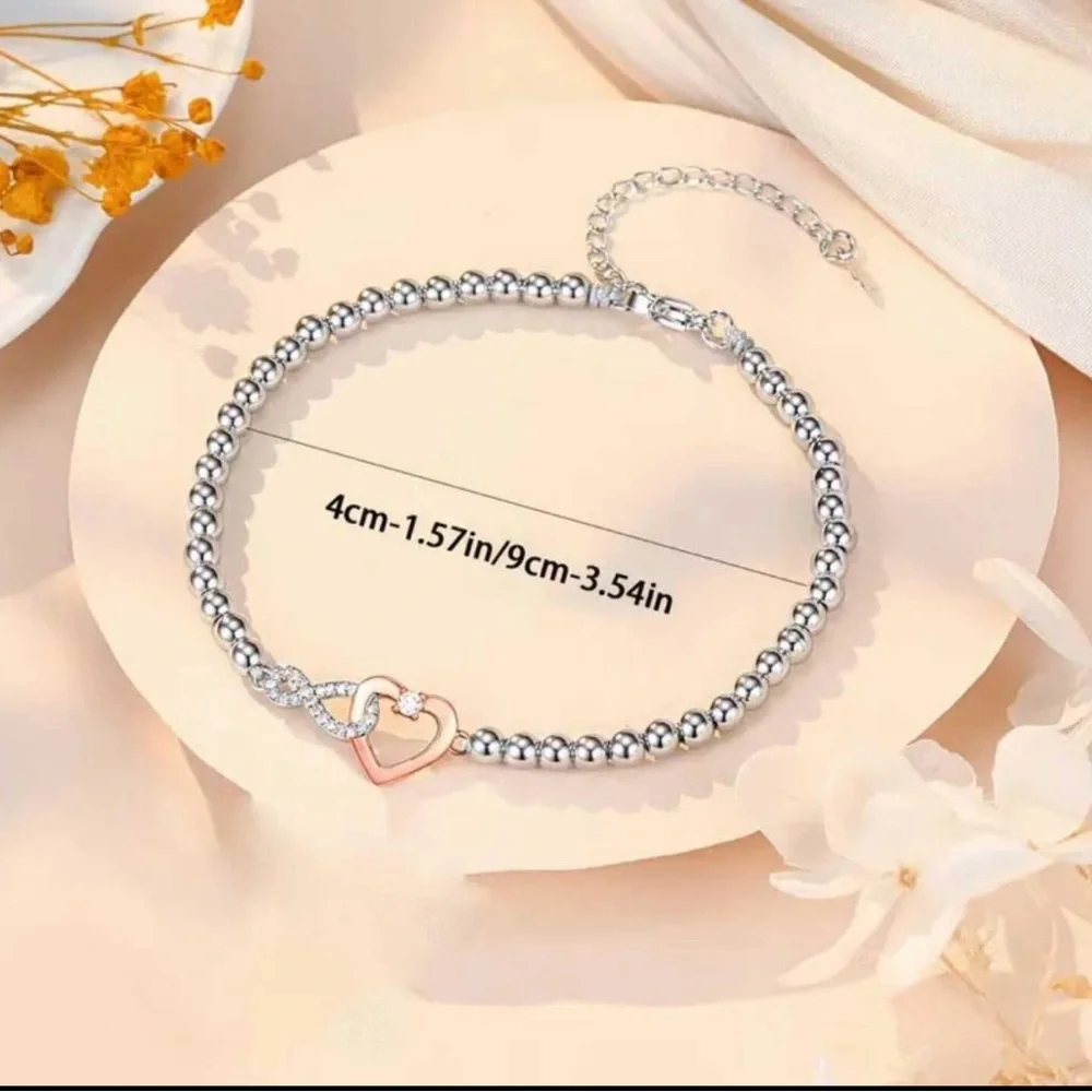 NWT “Mother &‎ Daughter” beautiful bracelet